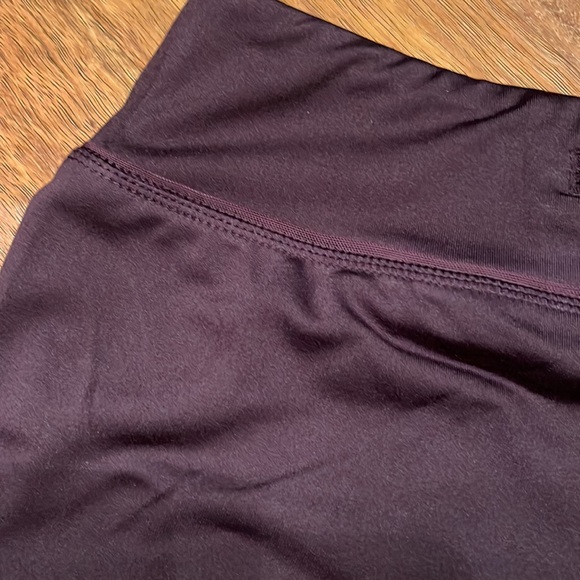 BNWOT Ryka plum colored Capri - Picture 13 of 15